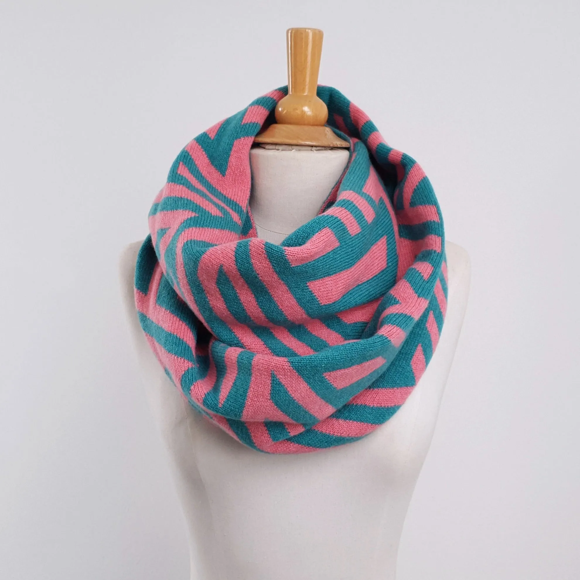 Crosswise Double Wrap Snood - Lipstick & Shamrock